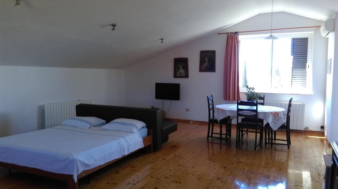 Apartment Elinor 2 Rovinj Ngoại thất bức ảnh